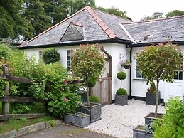 Bumble Bee Cottage