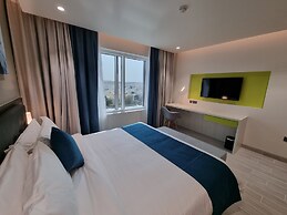 Citadines Al Ghubrah Muscat