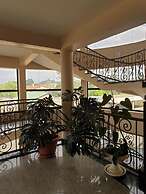Maxoil Hotel