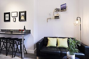 Blue Door Apartments