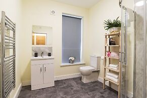 Blue Door Apartments