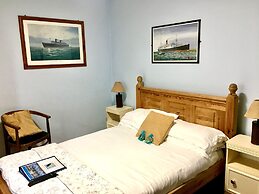 The Steamer Inn