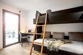 Primera Apartments