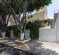 Porterfield Suites