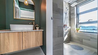 Namhae Lounge 32 Resort A