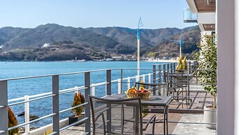 Namhae Lounge 32 Resort A