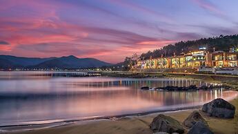 Namhae Lounge 32 Resort B