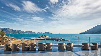Namhae Lounge 32 Resort B