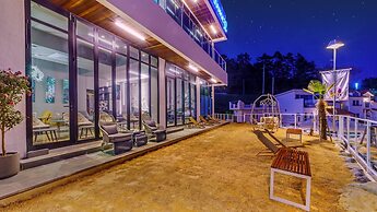 Namhae Lounge 32 Resort B