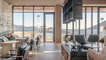Namhae Lounge 32 Resort C