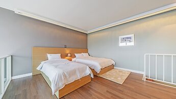 Namhae Lounge 32 Resort C