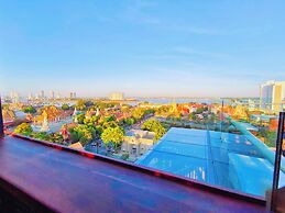 Le Botum Hotel