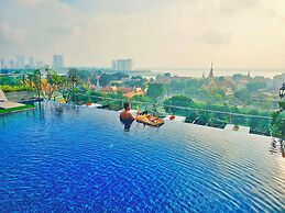 Le Botum Hotel