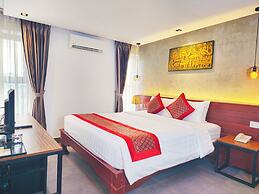 Le Botum Hotel