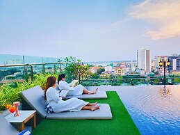 Le Botum Hotel
