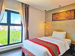 Le Botum Hotel