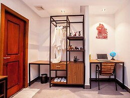 Le Botum Hotel