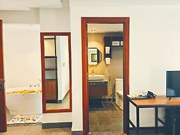 Le Botum Hotel