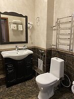 Hotel Lion