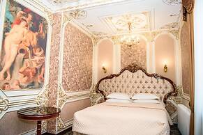 Hotel Lion