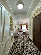 Hotel Lion