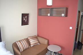 Nairobi West Suites