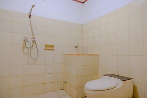 OYO Life 2638 Hotel Raya