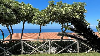 Midenza Seaside & Nature Retreat