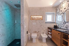 Midenza Seaside & Nature Retreat