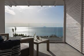 Midenza Seaside & Nature Retreat
