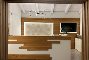 Midenza Seaside & Nature Retreat