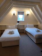 Corofin Lake Cottage No 2