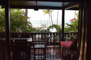 4 bedroom beachfront Villa 3 SDV024-By Samui Dream Villas