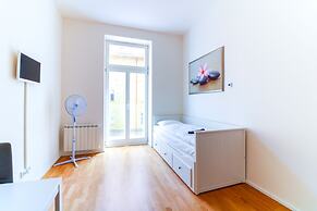 Bouquet Apartments