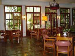 Hotel Albucasis