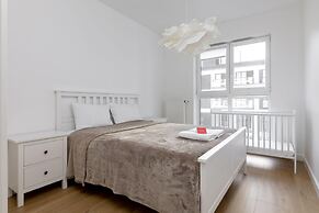 Rozlogi Sunny Apartment