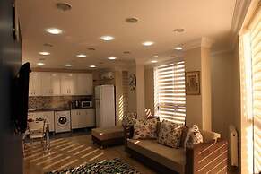 Noi Suites