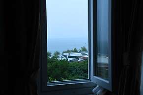 Boutique California Hotel