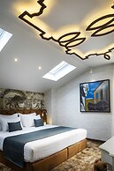 Gallery 37 Powered by ASTON