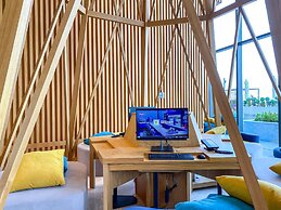 Hampton by Hilton Marjan Island