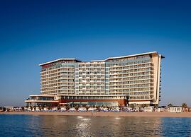 Hampton by Hilton Marjan Island