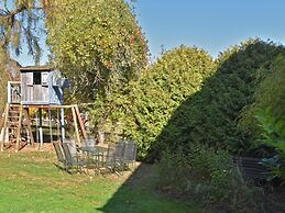Geraumiges Ferienhaus in Hessen mit Garten