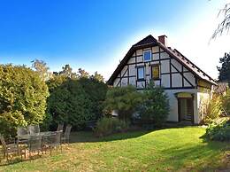 Geraumiges Ferienhaus in Hessen mit Garten