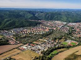 Ruhige Ferienwohnung mit Parkplatz in Thale