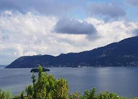 Chalet by Lake Maggiore With Garden Views