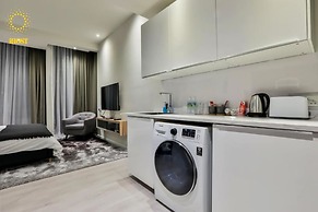 Expressionz Suites by iHost Global
