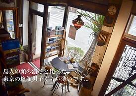 GOLDEN MILE Hostel