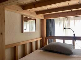 GOLDEN MILE Hostel