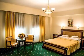 Victoria Hotel