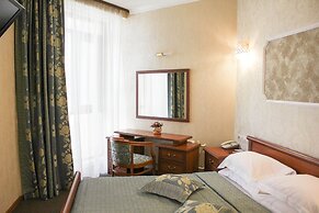Hotel Empire